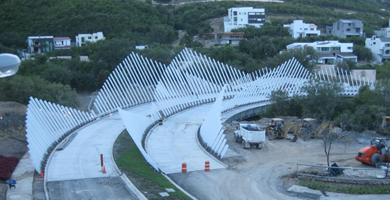 Mástiles de puente Fracc. Sierra Alta